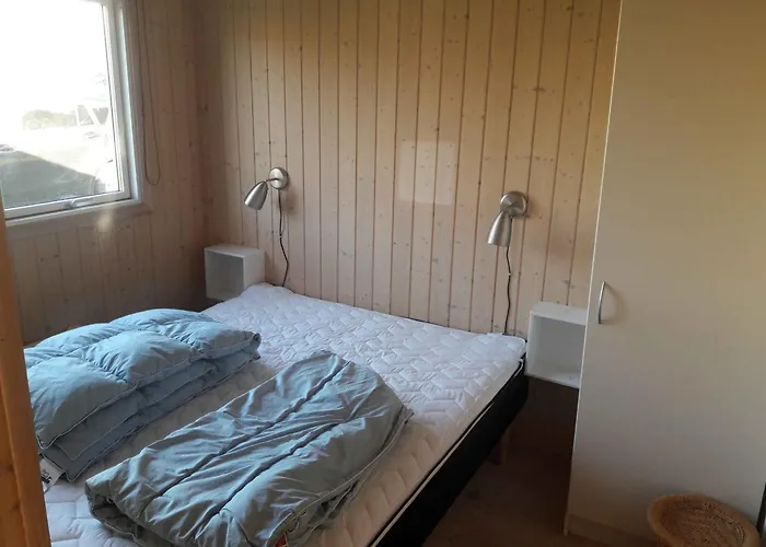 Ved Hvalpsund